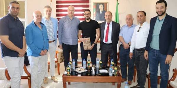 Visite d'une délégation académique de l'Université de ruse à l'Université de  Biskra dans le cadre du programme Erasmus+ KA171